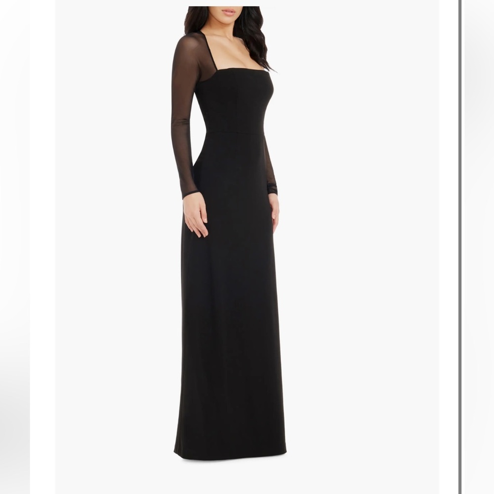 Dress the Population | Maxwell Square Neck Long Sleeve Gown XX-Small